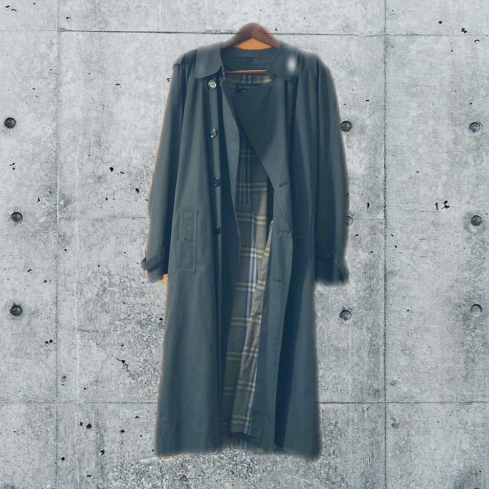 Vintage Burberry Cotton Men’s Trench Coat.  Size 46 Long